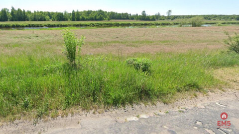 Działka rekreacyjna nad Narwią