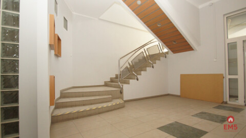 Warehouse/hall for rent