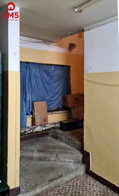 Lokal użytkowy z rampą, 90 m2