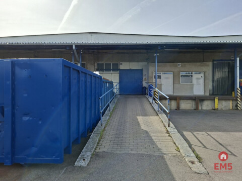 Magazyn z rampą 160 m2