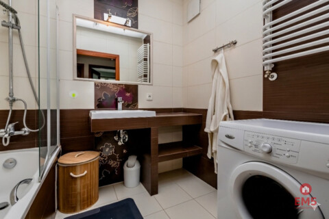 4 pokoje na wynajem, Wiadukt