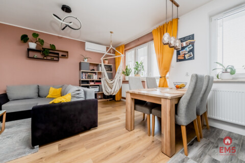 3 pokojowe  dwustronne mieszkanie z garażem