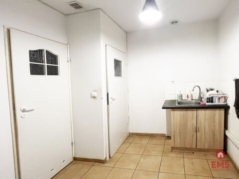 Hala 630 m2 do wynajęcia