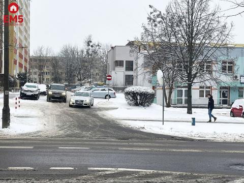 Lokal handlowy 100 m2  Okazja