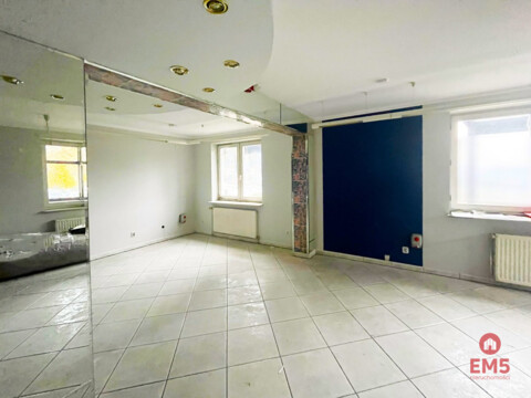 Business premises for rent