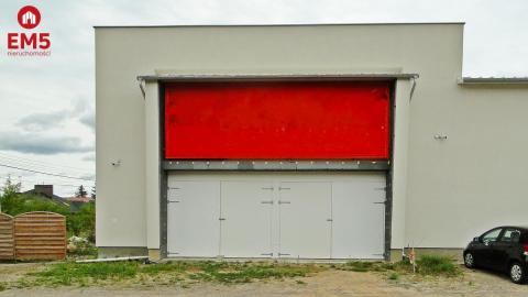 Fasty. Budynek użytkowy 400 m2