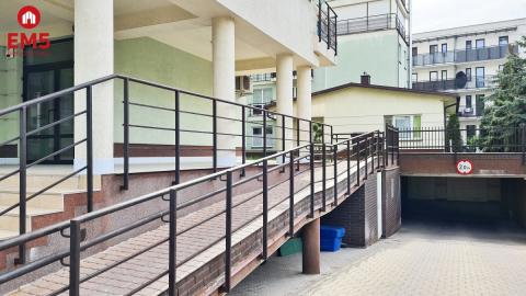 Lokal, kancelaria 111 m2. Centrum
