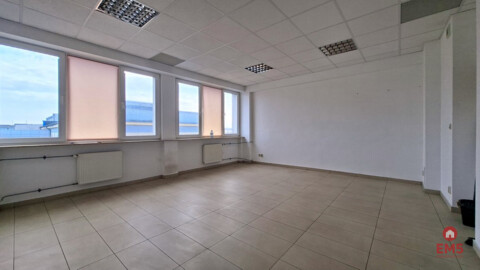 Business premises for rent