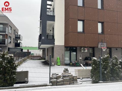 Mieszkanie, parter z ogródkiem, Dziesięciny.
