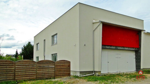 Fasty. Budynek użytkowy 400 m2