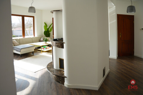 Business premises for rent