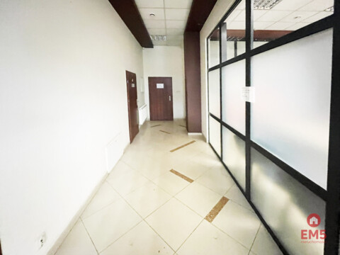 Business premises for rent