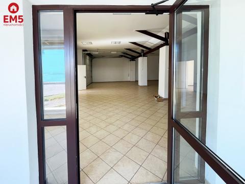Business premises for rent