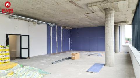 Business premises for rent