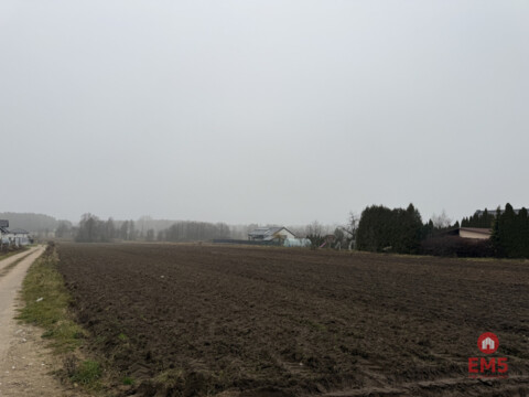 Działka Inwestycyjna 9256 m2.