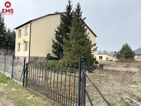 Dom w dobrej cenie i atrakcyjnej lokalizacji