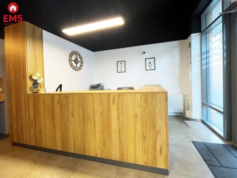 Business premises for rent