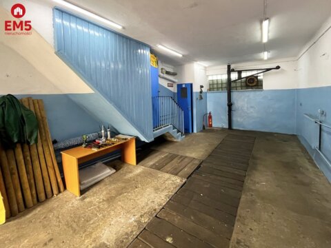 Business premises for rent