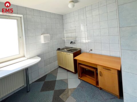 Business premises for rent