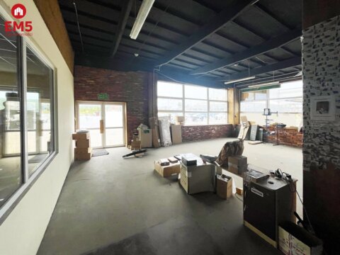 Polecamy budynek magazynowo produkcyjny 590m2.