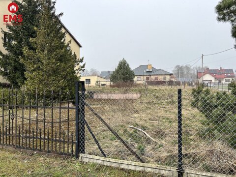 Dom w dobrej cenie i atrakcyjnej lokalizacji