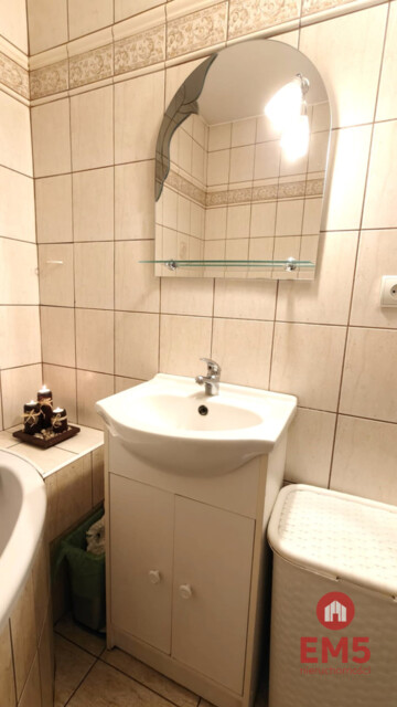 Mieszkanie 2-pokojowe na 3 piętrze