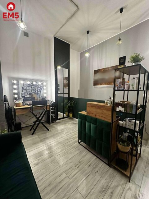 Business premises for rent