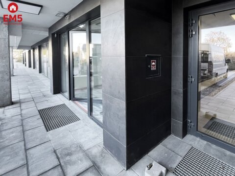 Business premises for sale