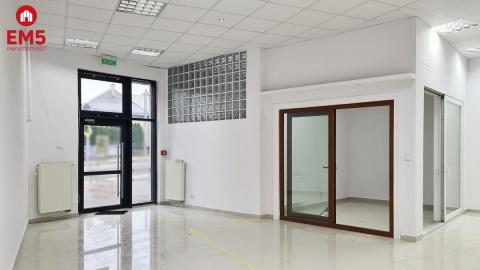 Lokal użytkowy 82 m2, parter