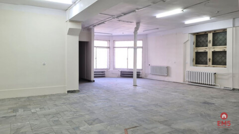 Lokal użytkowy 152 m2 na parterze