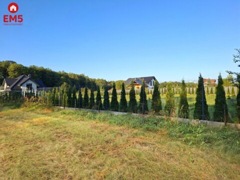 Działka budowlana 830 m2. Żółtki