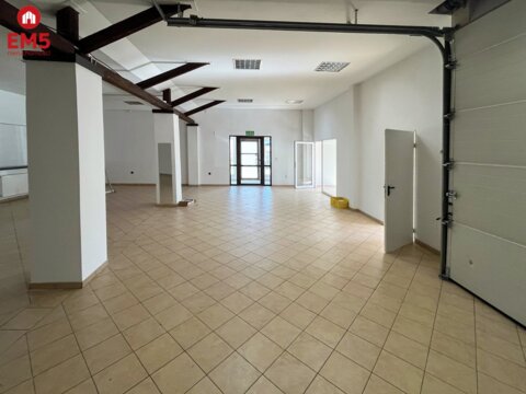 Funkcjonalny lokal parterowy 150 m2