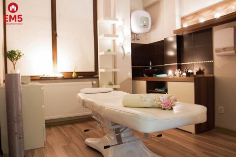 Business premises for sale