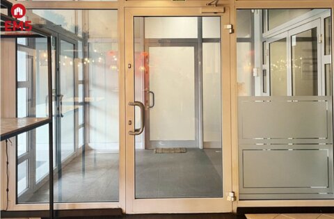 Business premises for rent