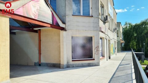 Lokal użytkowy 152 m2 na parterze