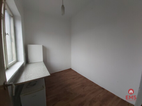 Business premises for rent