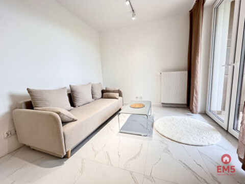 Trzy pokoje, do wejscia, Centrum