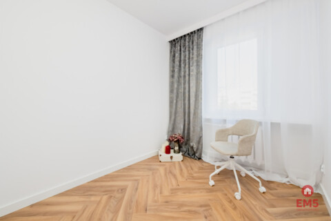 3-pokojowe z dużym balkonem