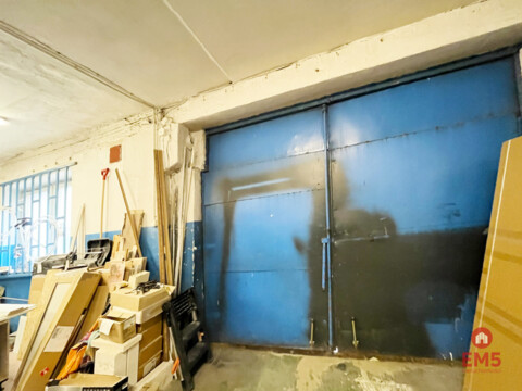 Business premises for rent