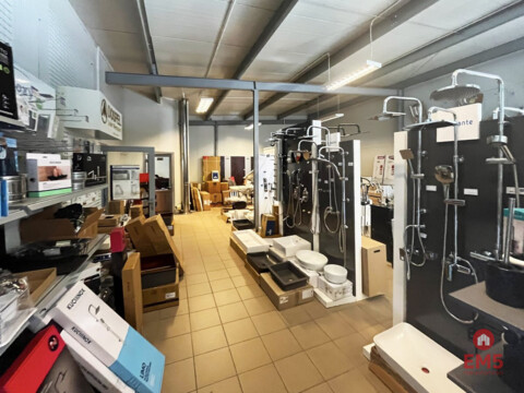 Business premises for rent