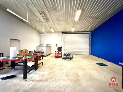 Lokal użytkowy 240 m2 parter