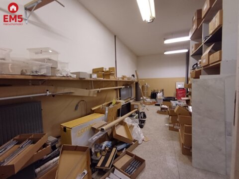 Business premises for rent