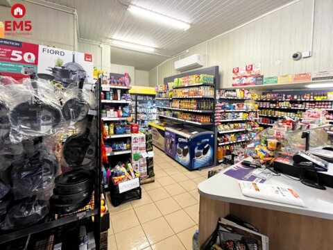 Lokal,  sklep osiedlowy.  Białystok