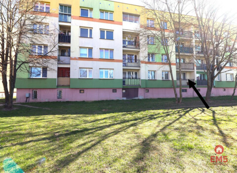 4-pokojowe mieszkanie do remontu w Sejnach