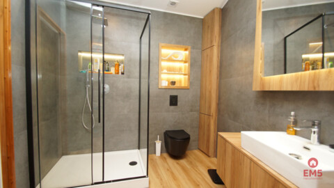 Business premises for rent