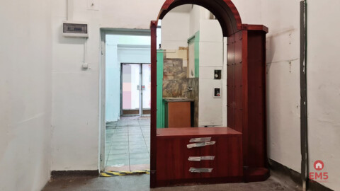 Lokal 28 m2. Parter.