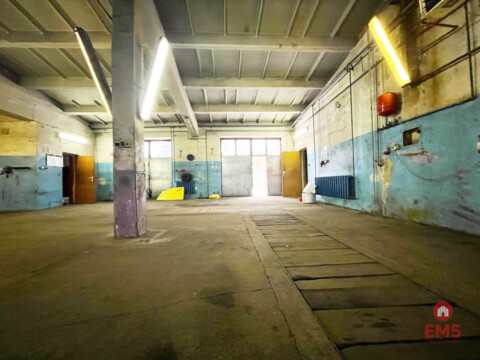 Business premises for rent