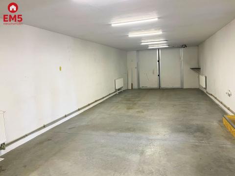 Business premises for rent