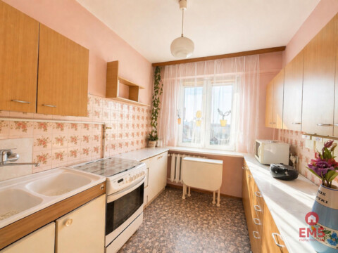 3 pokoje | 62,9 m² | balkon | do remontu | widok