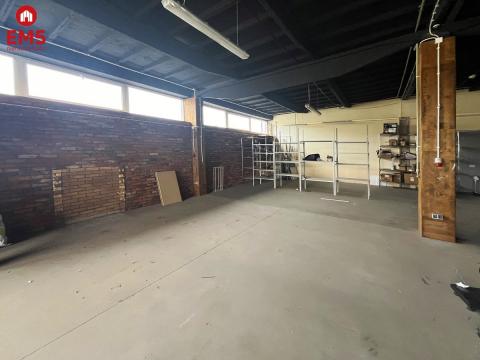 Business premises for rent